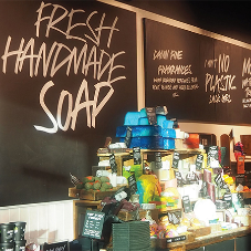 ‘Invisible’ air conditioning brings comfort to Edinburgh’s Lush store